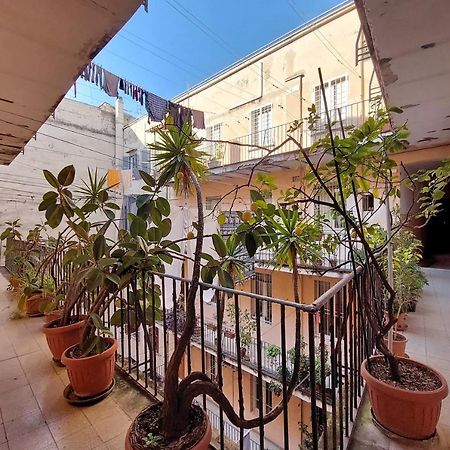 Domus Lou Elegante Appartamento In Trastevere Roma Exterior photo